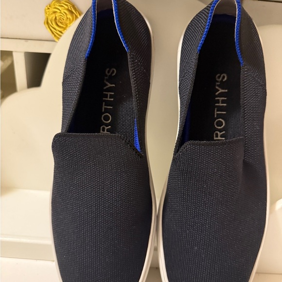 Rothys | The Original Slip On Loafers | Black | Blue White Heel
Stripe SZ 9 - Picture 6 of 13